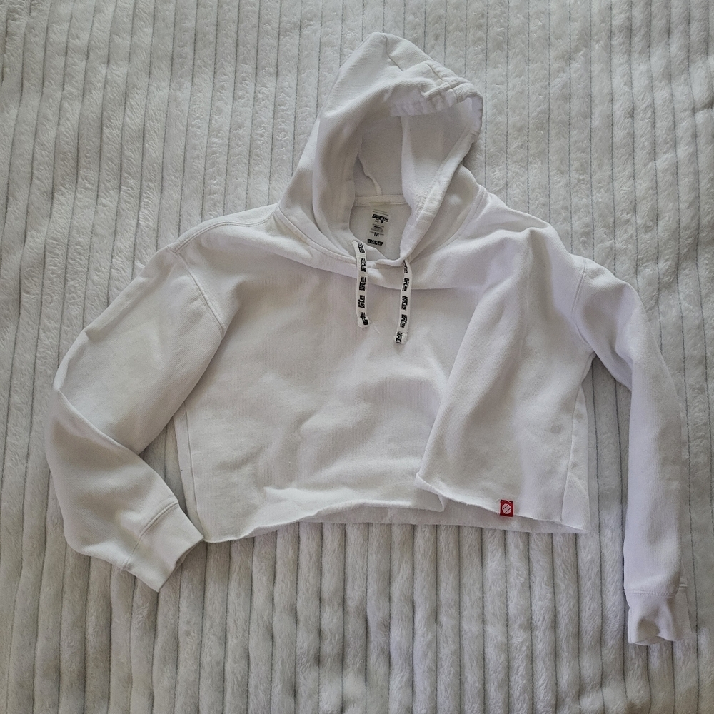 UFC GYM Y2k WOMANS WHITE CROP HOODIE SWEAT SHIRT